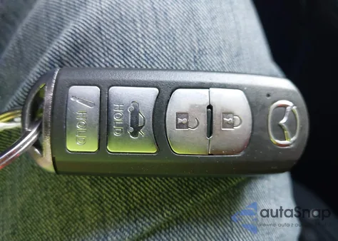 2017 Mazda Mazda6 Sport из США, поврежденный, VIN JM1GL1U53H1143077